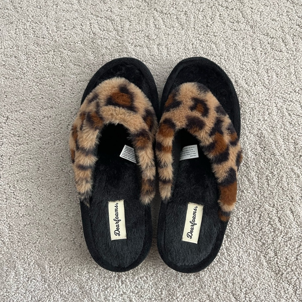Cheetah fleece slippers